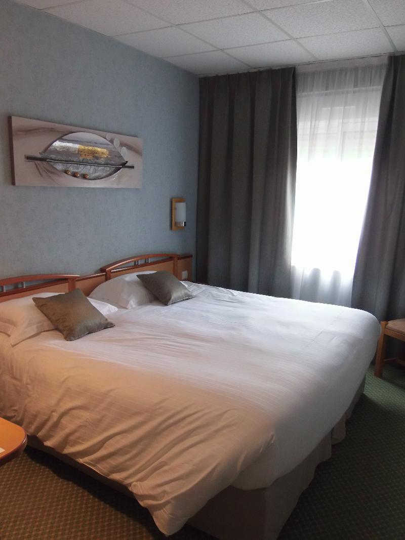 The Originals Boutique, Hotel La Chaussairie, Rennes Sud Chartres-de-Bretagne Ngoại thất bức ảnh