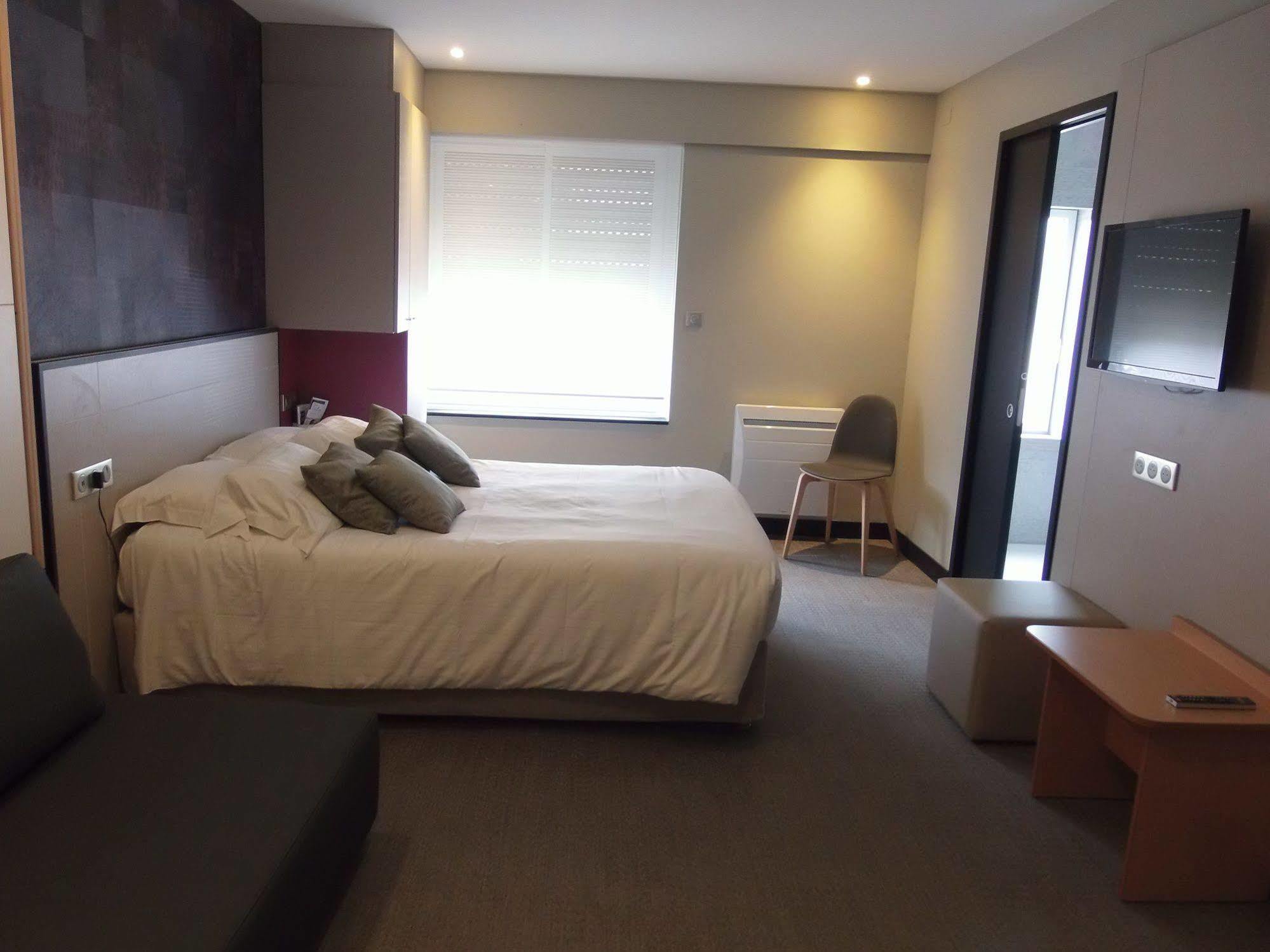 The Originals Boutique, Hotel La Chaussairie, Rennes Sud Chartres-de-Bretagne Ngoại thất bức ảnh